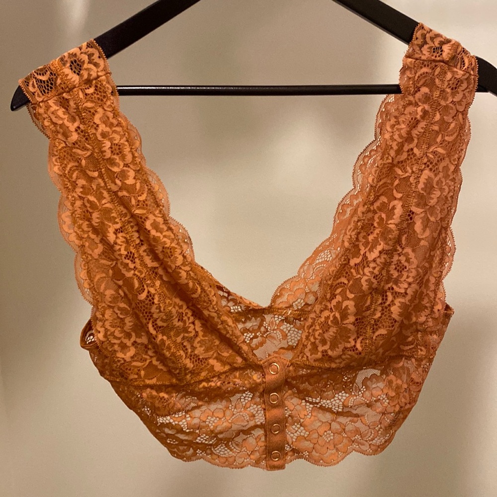 Free People intimates